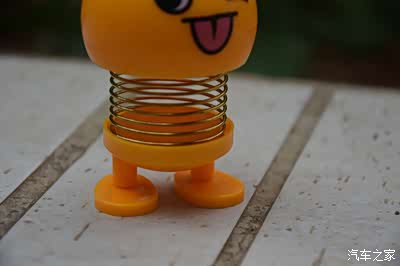 【家家众测 雨露均沾】弹簧公仔