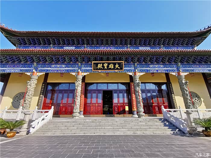 游百年大禅寺登山顶小长城