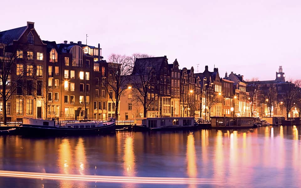 用笑脸去面对生活,用笑脸去迎接未来