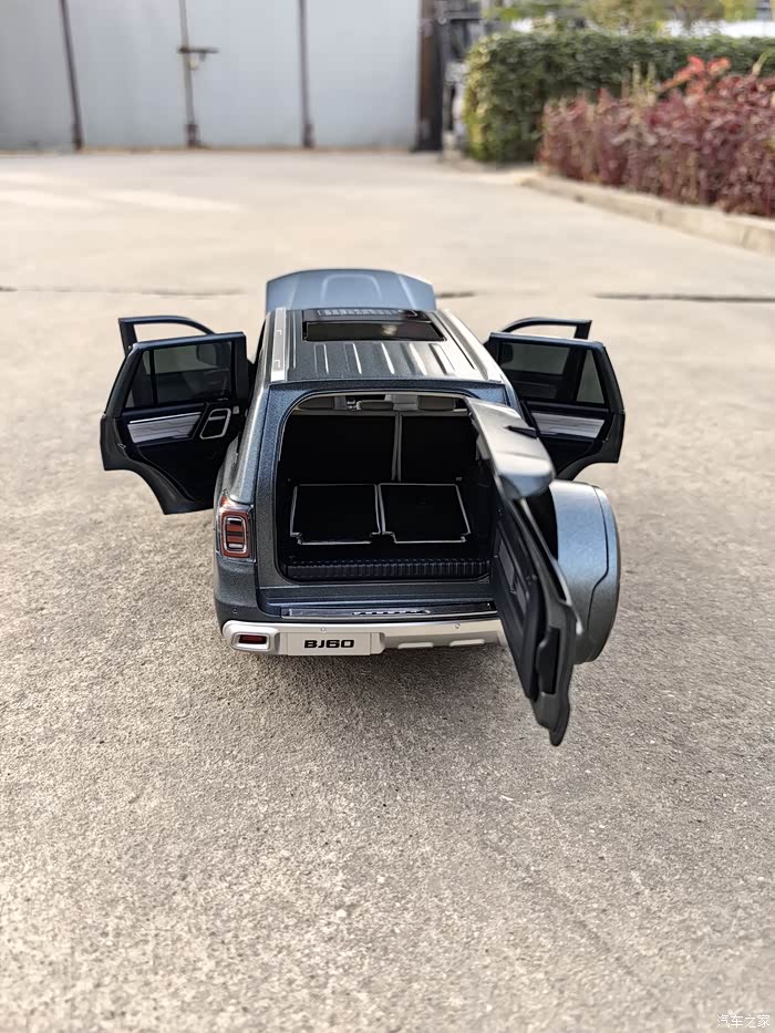 北京bj60车模鉴赏