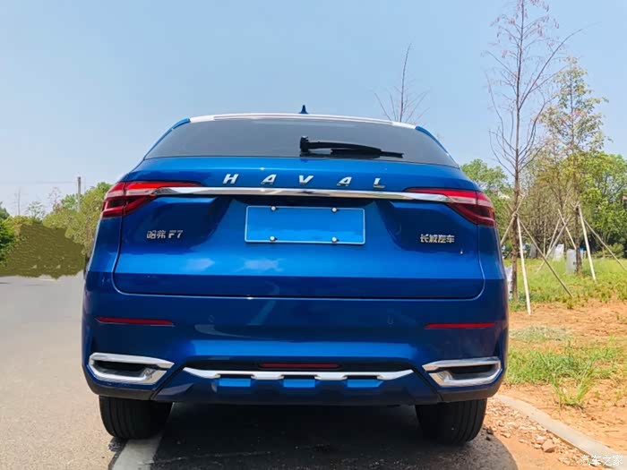 蓝色的哈弗f7真是越看越喜欢