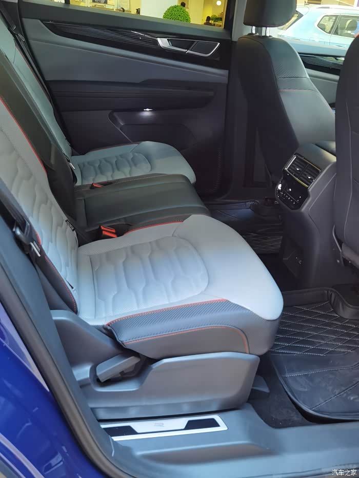 冲着途昂来的,结果相中途昂x啦