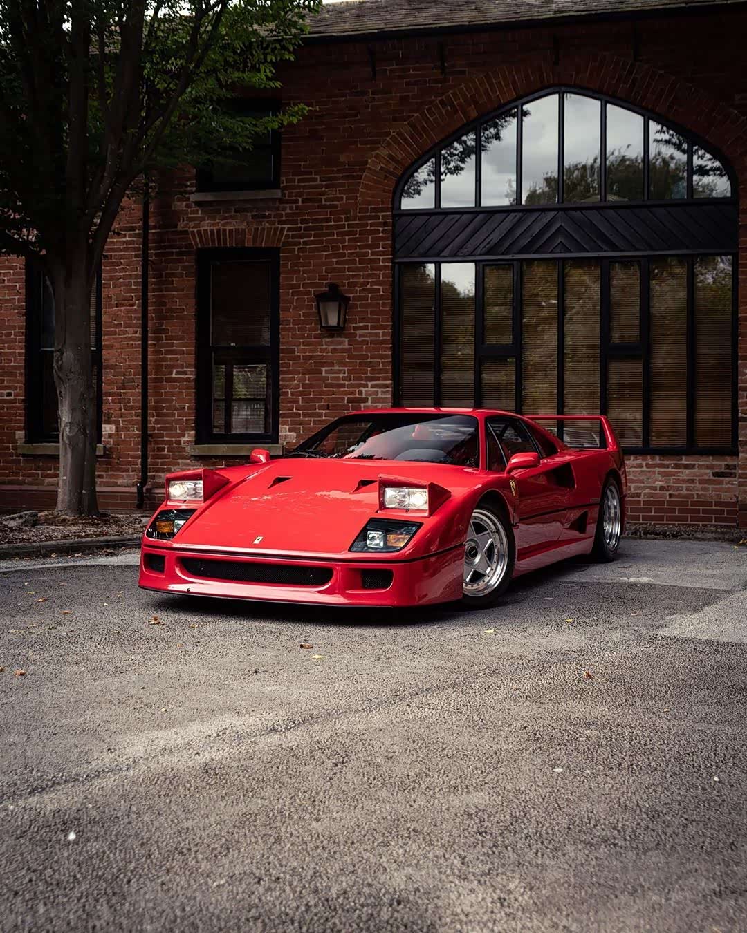 一代经典的法拉利 f40!