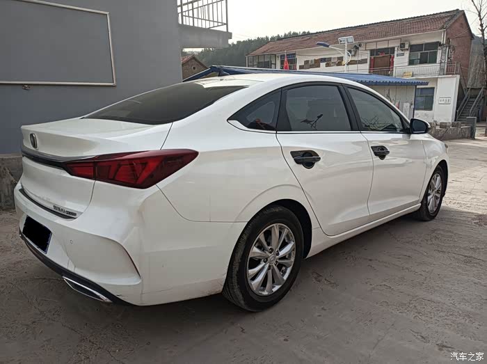 【图】手动挡长安逸动plus在村里实用性怎么样!