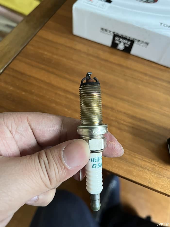 1万公里电装火花塞状态_机油论坛_汽车之家论坛