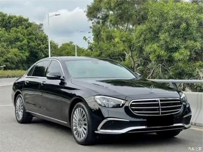 立标奔驰c级演绎德系豪华大气