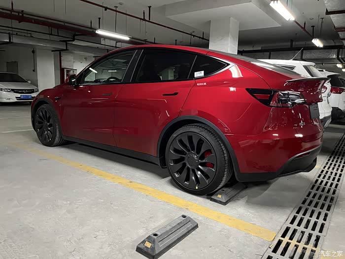 【图】model y 红色高性能版提车一个月作业_model y论坛_汽车之家