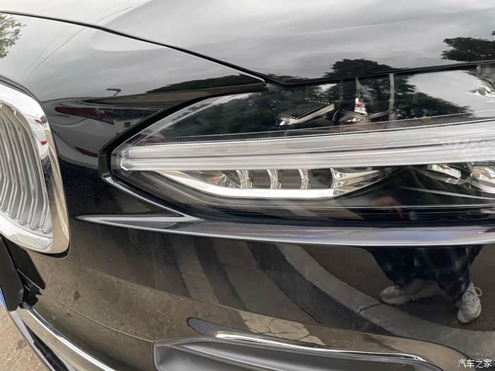 沃尔沃s90大灯的安全性和养护