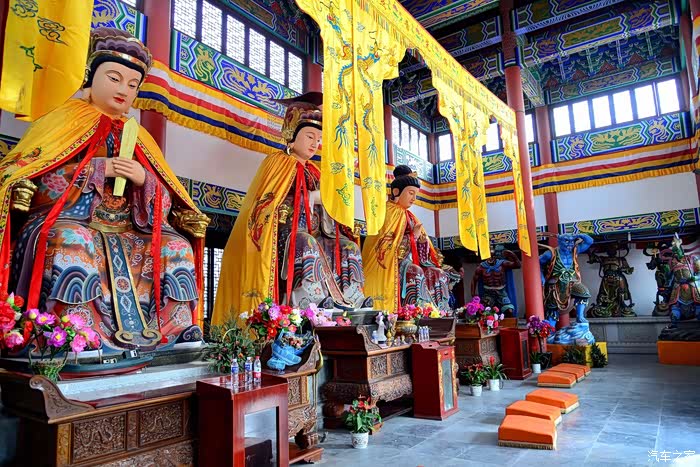 天妃宫供奉的三位娘娘