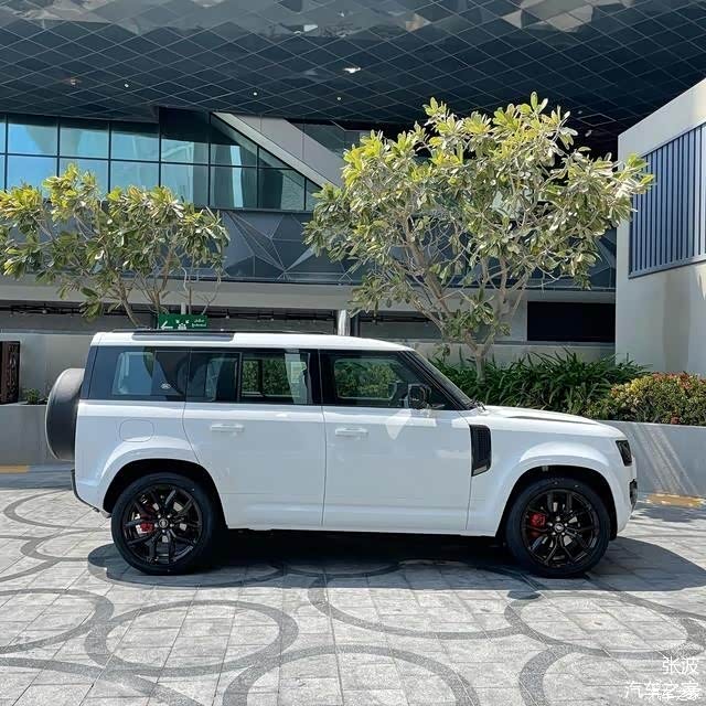 【图】白色卫士真好看,哪里能买到这样的?_路虎卫士论坛_汽车之家论坛