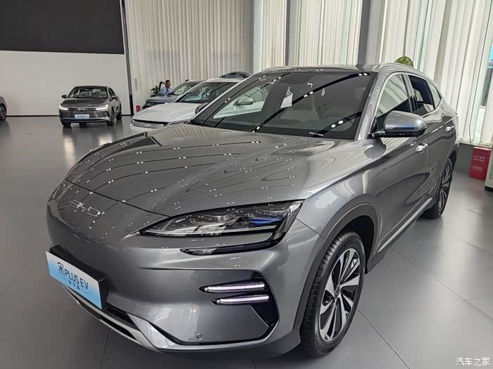 前脸内饰焕新宋plusev冠军版静态体验