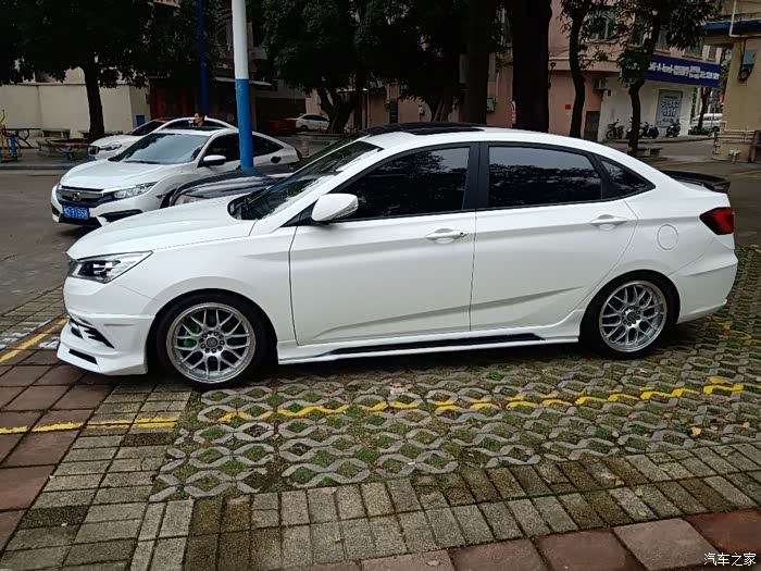 逸动dt外观改装大片图多