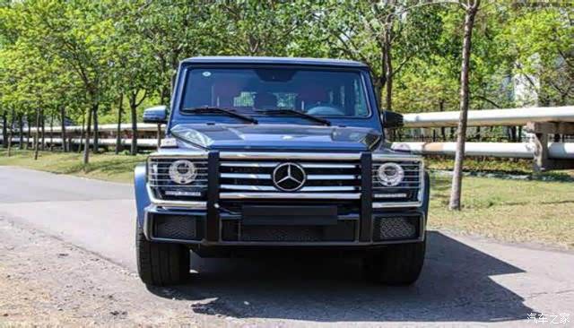 有颜有料,汽车界的型男——奔驰v8大g