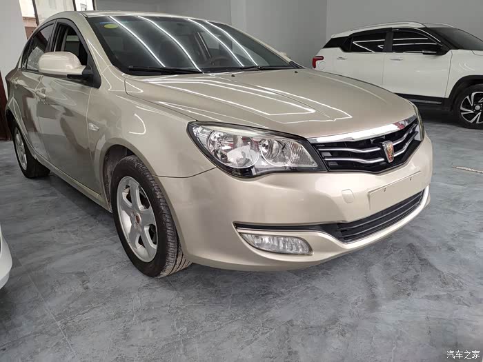 出售荣威3502013年11月上牌自动挡坐标浙江金华东阳