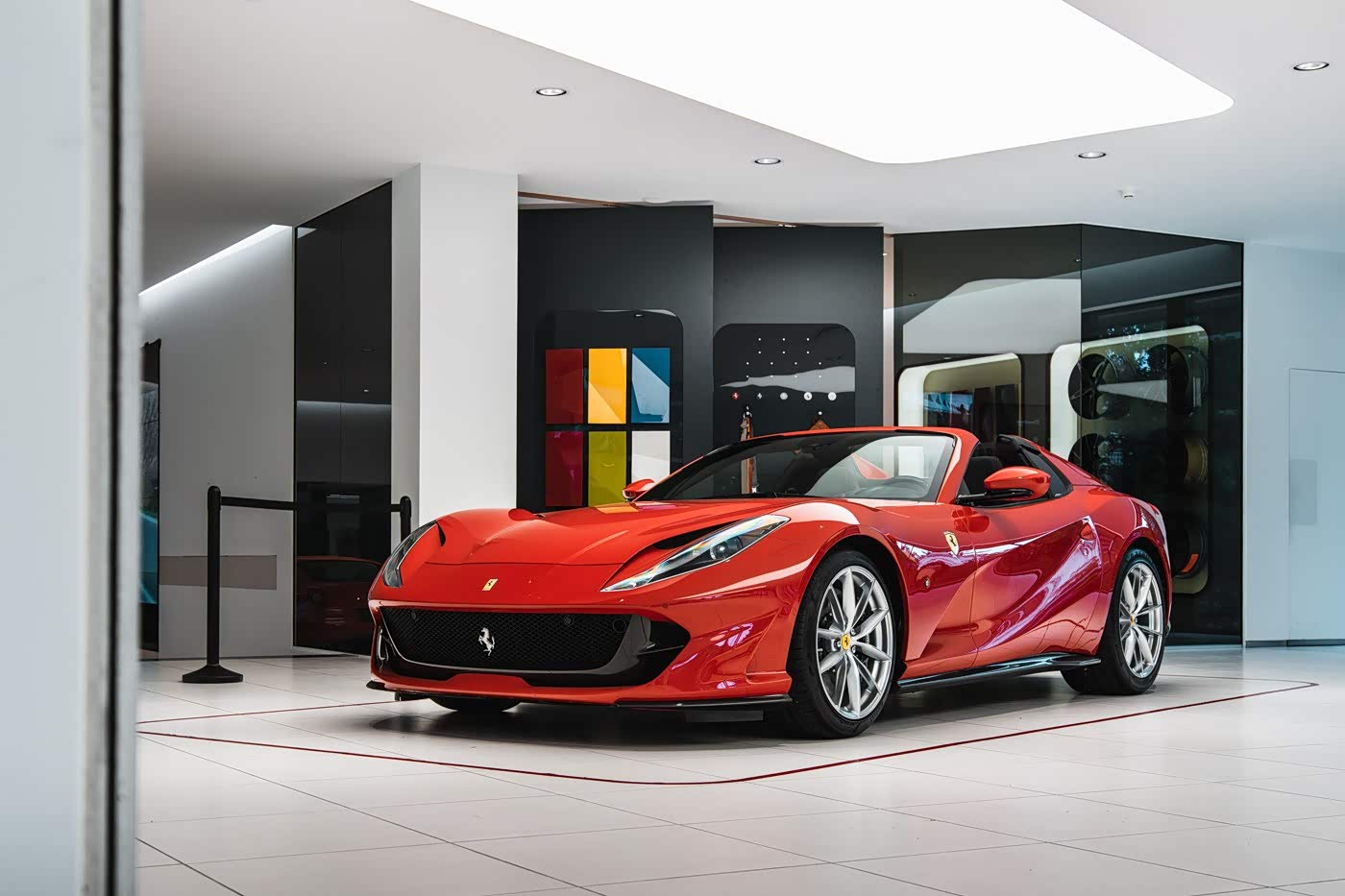 最帅气的敞篷跑车._法拉利812论坛_汽车之家论坛