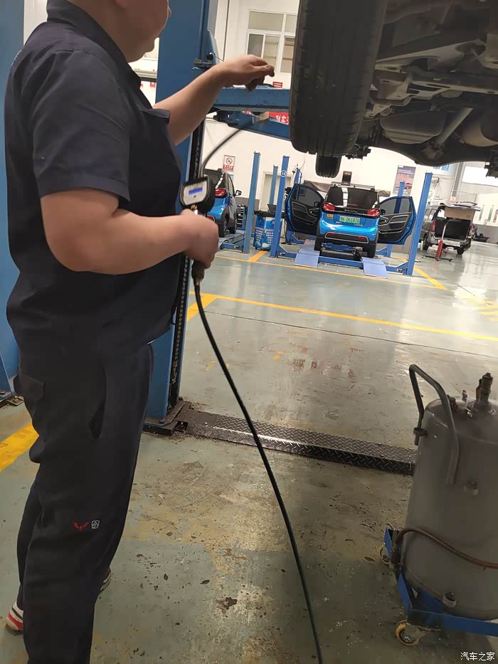 五菱宏光s的第八次保养