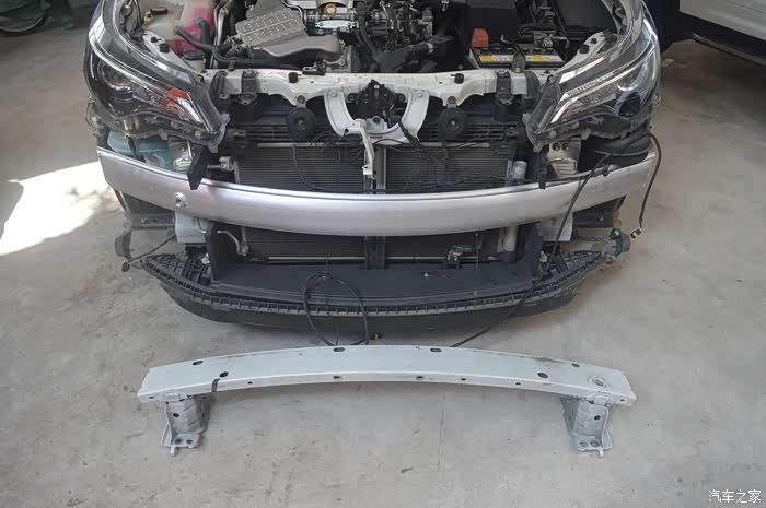 【图】发现雷凌的超长防撞梁_雷凌论坛_汽车之家论坛