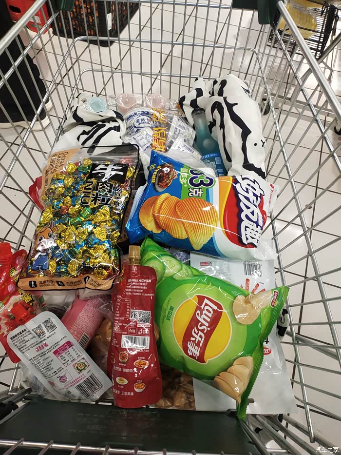 闹新春新年超市大采购