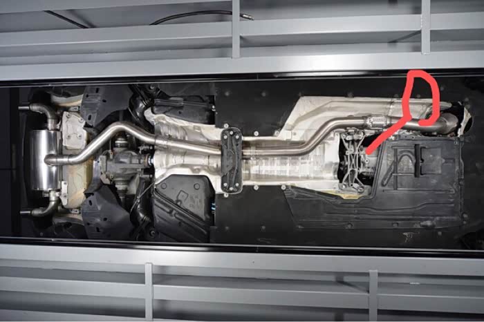 宝马1系f20底盘托底 #宝马f20