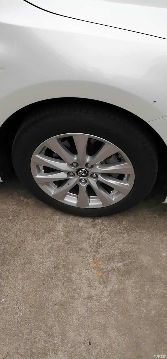 完美升级八代凯美瑞17寸轮毂