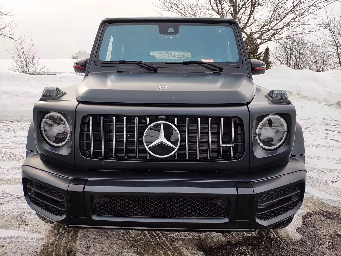 相比之下,个人觉得还是磨砂黑大g最耐看!