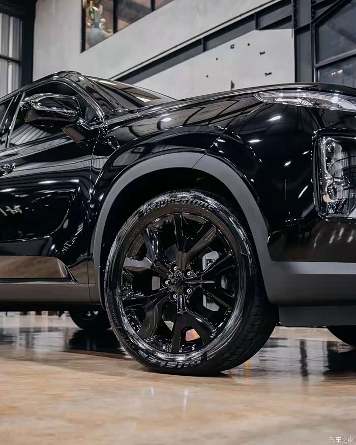 黑武士风格的现代帕里斯帝你见过吗