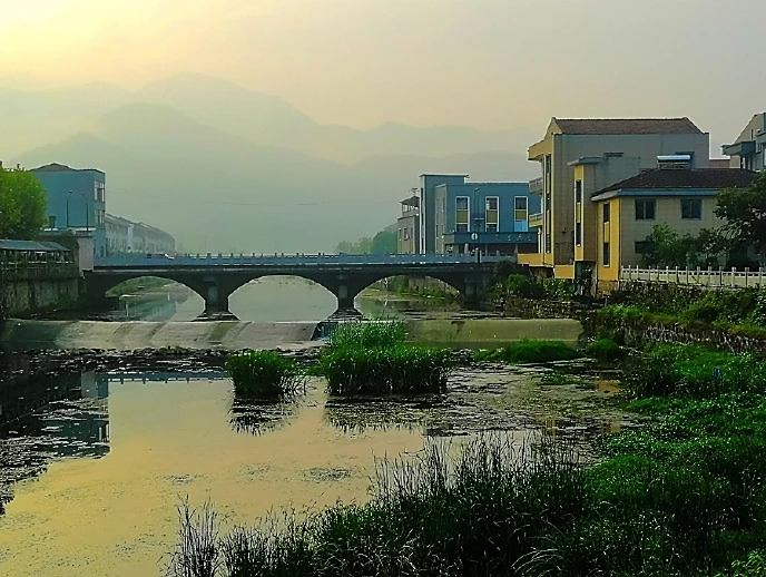 不老女神著名演员俞飞鸿的老家,东蔡村,一个风景秀美的乡村