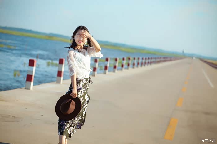 美女配颜兽江西最美水上公路永吴公路宝骏510外拍