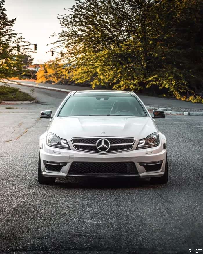 【图】w204 c63所有版本都帅,难道不是吗?_奔驰amg论坛_汽车之家论坛