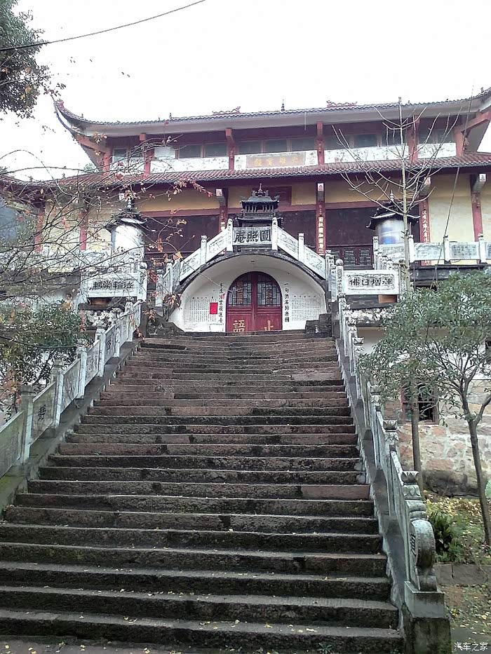古皖国宜城安庆龙山第一刹圆照寺