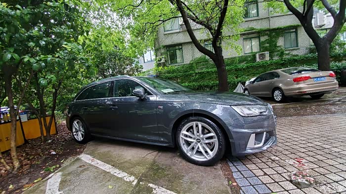 【图】坐标上海,曼哈顿灰a4avant冒雨提车_奥迪a4l论坛_汽车之家论坛