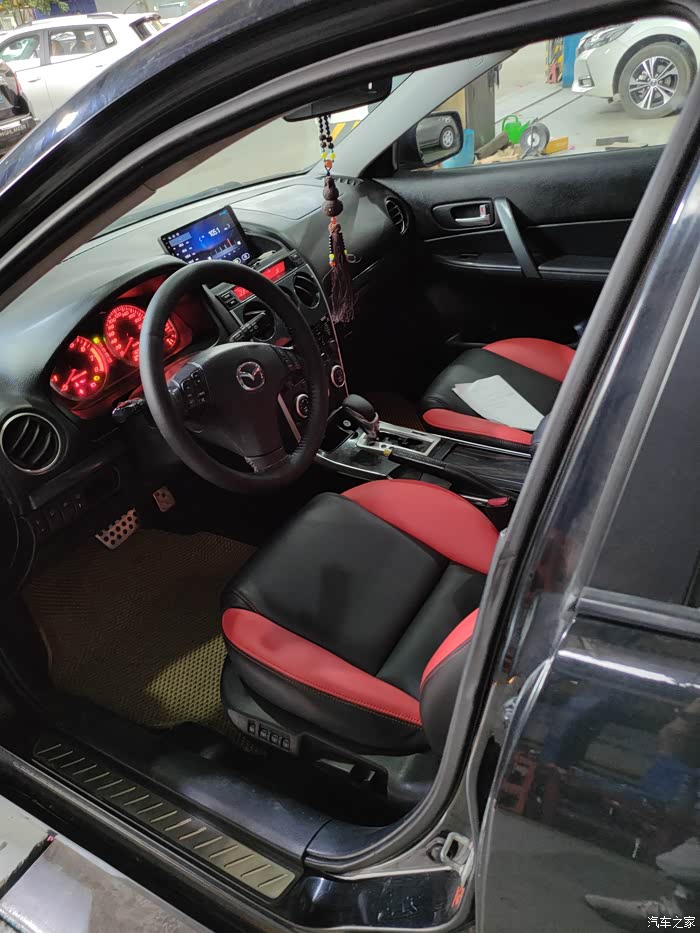 出马六轿跑一台