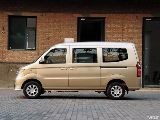 北汽威旺205银翔
