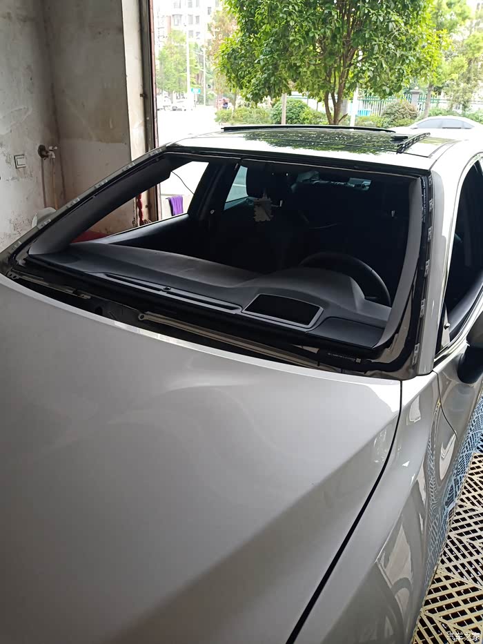 【图】8代凯美瑞前挡风玻璃遇小石子破裂_凯美瑞论坛_汽车之家论坛