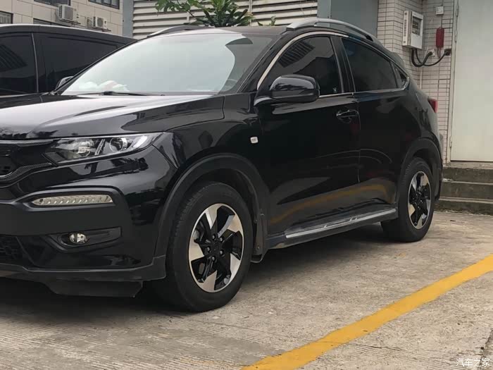 【图】有贴黑标好看还是不贴黑标好看_本田xr-v论坛_汽车之家论坛