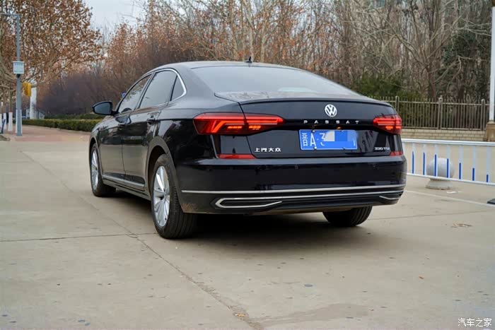 帕萨特动力充沛的一台车.