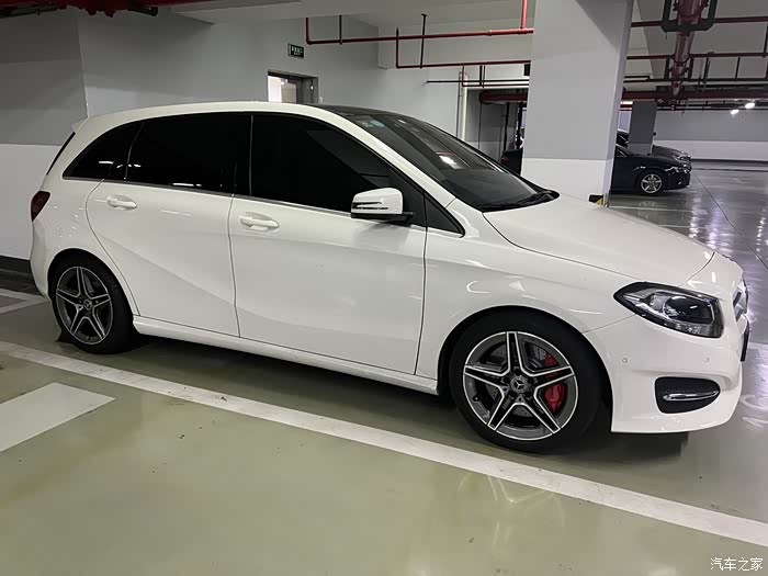 【图】2015款奔驰b200前轮改装amg a45卡钳_奔驰b级论坛_汽车之家论坛