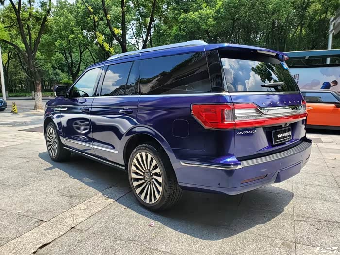 领航员改色历程