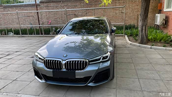 【图】签收来自丁格芬的快递,21款石青色530i 北京提车_宝马5系论坛