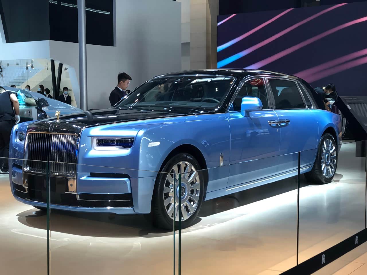 2020北京车展上的劳斯莱斯这大幻影