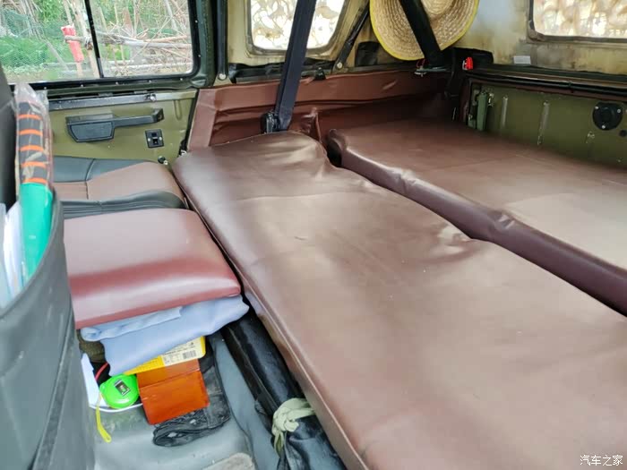 广阔天地212床车任驰骋