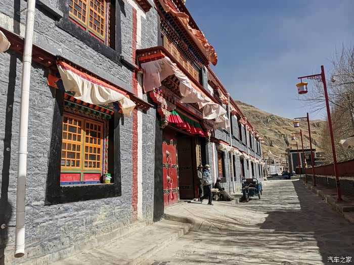 汉ev自驾萨迦古城八思巴大师从这里闻名海内外