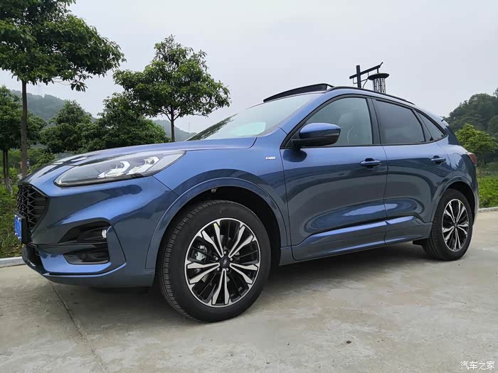 锐际st静谧蓝提车一周