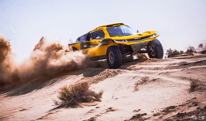 去沙海感受环塔拉力赛的激情澎湃