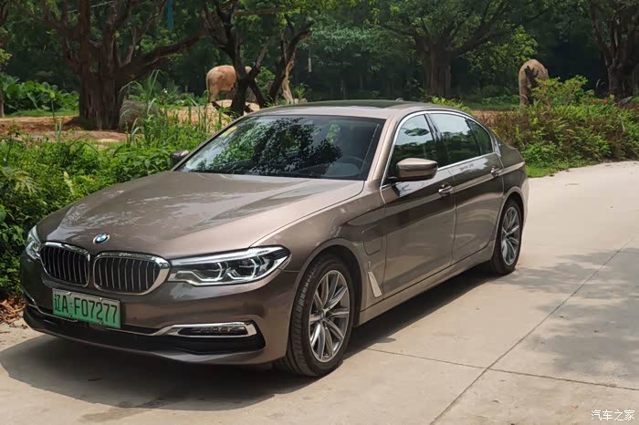 12187 | 回复: 46 宝马5系论坛 宝马530到底买什么颜色好啊?