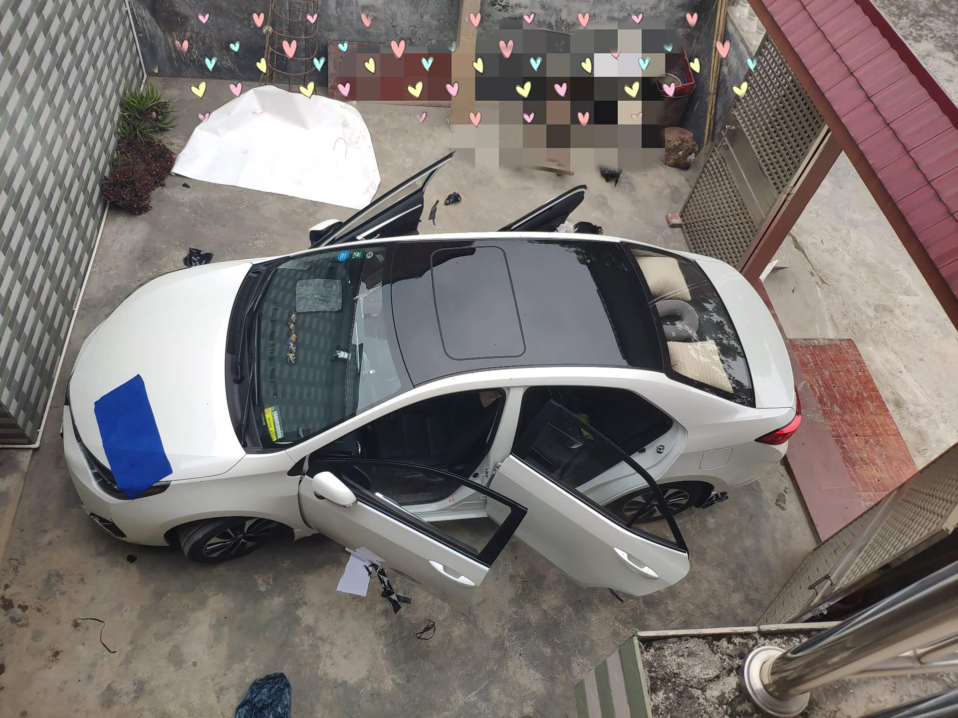 雷凌黑顶图多来几张看看效果