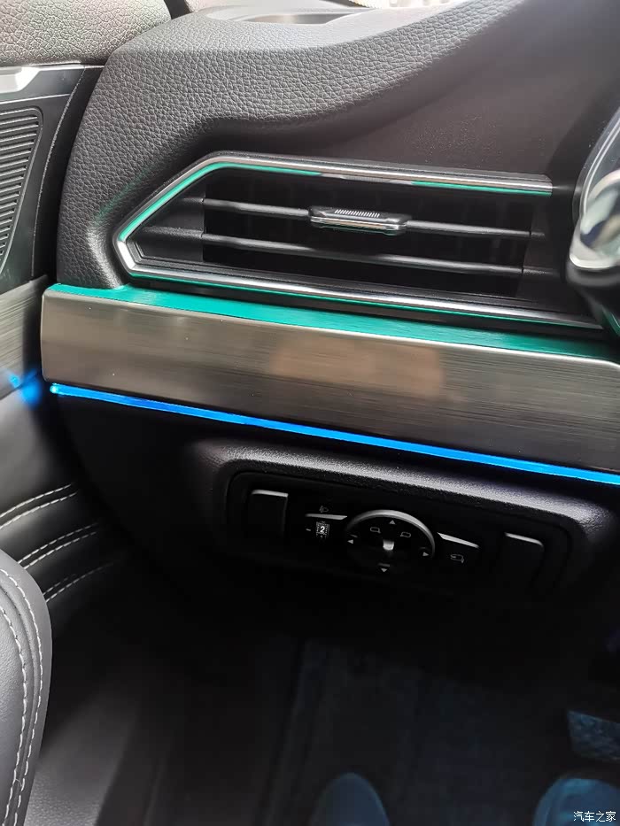 【图】捷途x70s单色氛围灯成功改成64色多彩氛围灯_捷途x70s论坛_汽车