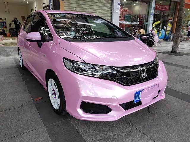 天天都要地板油的gk5粉色飞度来了