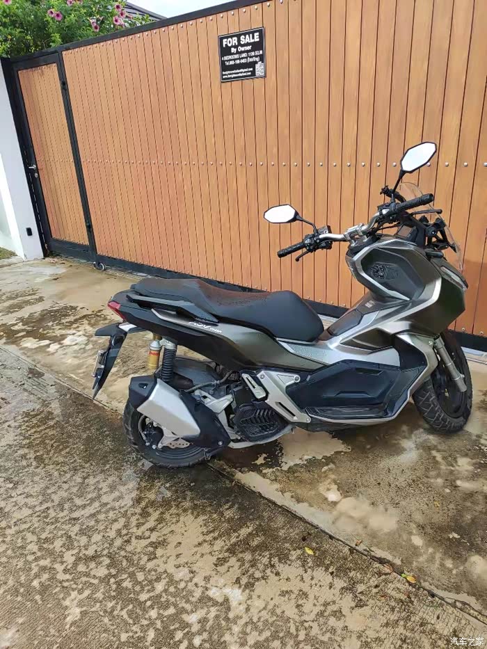 曼谷街头摩托车观察