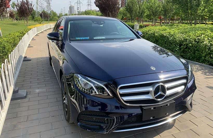 奔驰e260外形太酷了,我超级喜欢